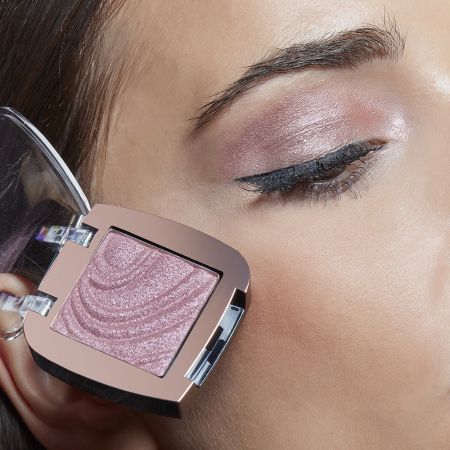 Deborah Milano oční stín mono Color Lover (Wet&Dry), 3,5g