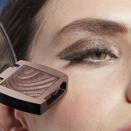 Deborah Milano oční stín mono Color Lover (Wet&Dry), 3,5g