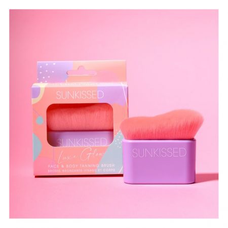 Sunkissed štetec na aplikaci samoopalovacích produktů