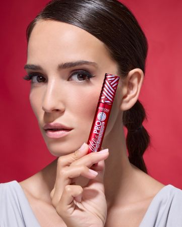 Deborah Milano řasenka s kyselinou hyaluronovou Like a Pro, 13 ml