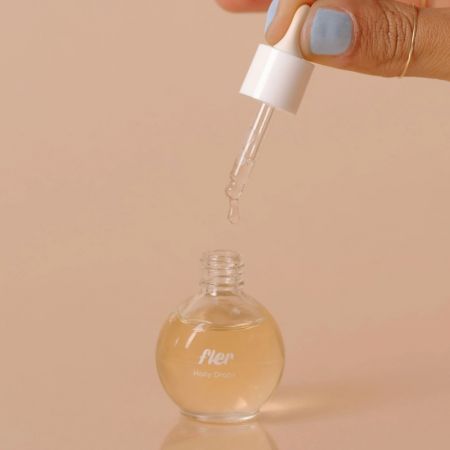 Fler kapky proti zárůstání chloupků a podráždění Hoily Drops s peelingovou rukavicí, 14ml