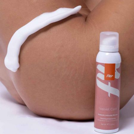 Fler intimní čistící pěna s prebiotiky Velvet Care, 150ml