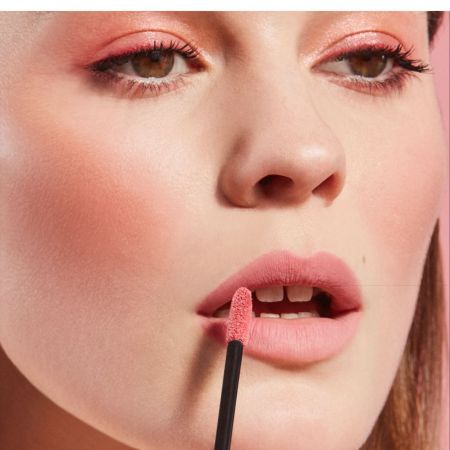 Deborah Milano tekutá tvářenka a rtěnka 2v1 Easy Color, 4,5g