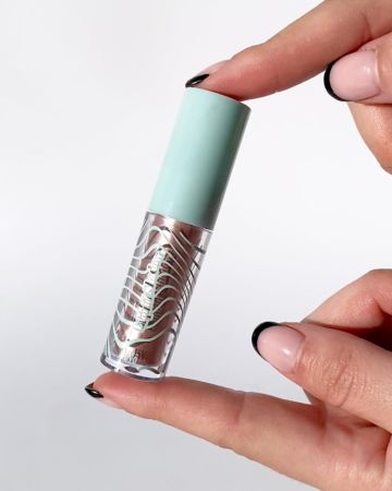 JöVő tekuté oční stíny, 3,5ml