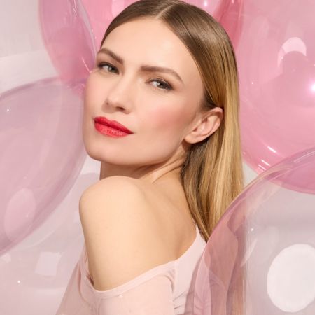 Deborah Milano dlouhodržící lesk na rty The Gloss, 6g