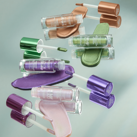 Deborah Milano tekutý oční stín Color Chrome,  4,9g