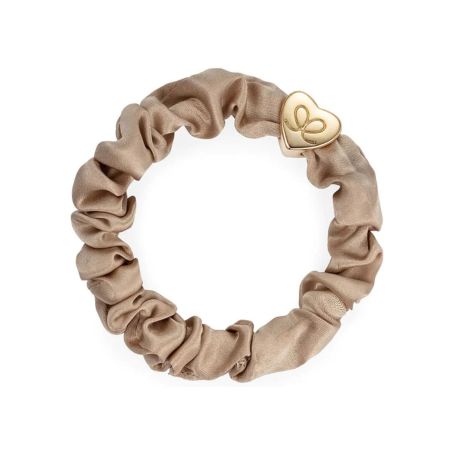 ByEloise gumička do vlasů Gold Heart Silk Scrunchie Sand