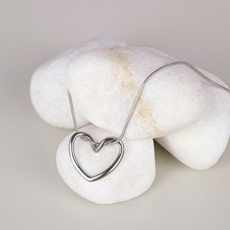 Náhrdelník se srdíčkem Stainless Steel - stříbrný
