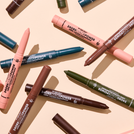 Deborah Milano matný vysouvací oční stín v tužce 24ore Color Power MAT, 1,4g