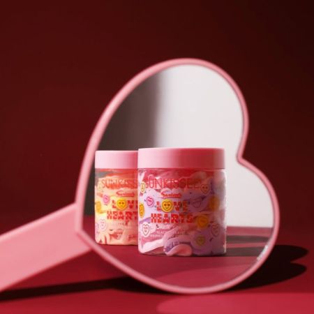 Sunkissed šlehané tělové máslo Love Hearts Butter Whip, Pineapple Smoothie, 200g