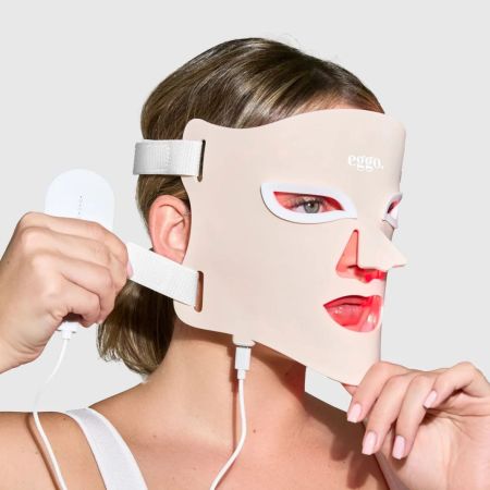 Eggo profesionální LED maska pro obnovu pleti Ilumi Pro LED
