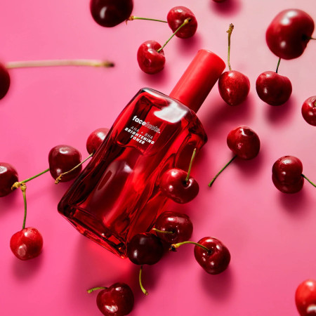 Face Facts rozjasňující hydratační pleťové tonikum, Cherry Bliss - AHA & BHA Brightening Toner, 140ml